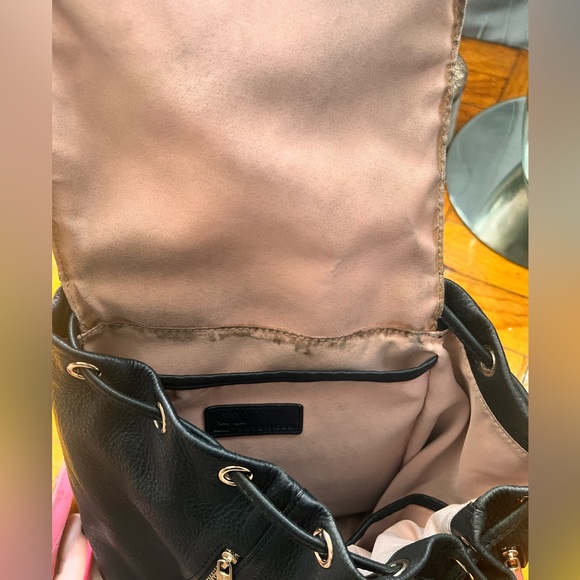 Levenger Bag pack - Picture 3 of 9